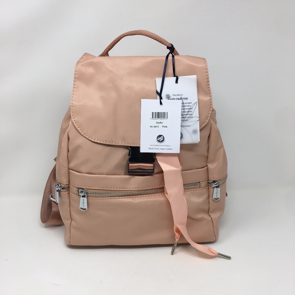 Soulful Backpack - Picture 2 of 6